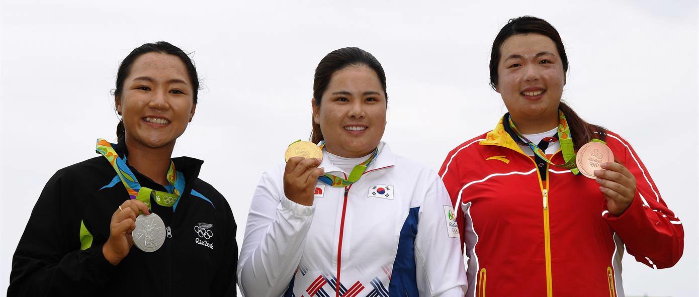 Inbee Park vượt qua Lydia Ko tới 5 gậy cách biệt để mang về cho Hàn Quốc huy chương vàng golf Olympic
