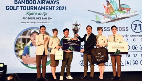 Vượt qua hơn 1.000 golfer, Nguyễn Anh Minh vô địch Bamboo Airways Golf Tournament 2021