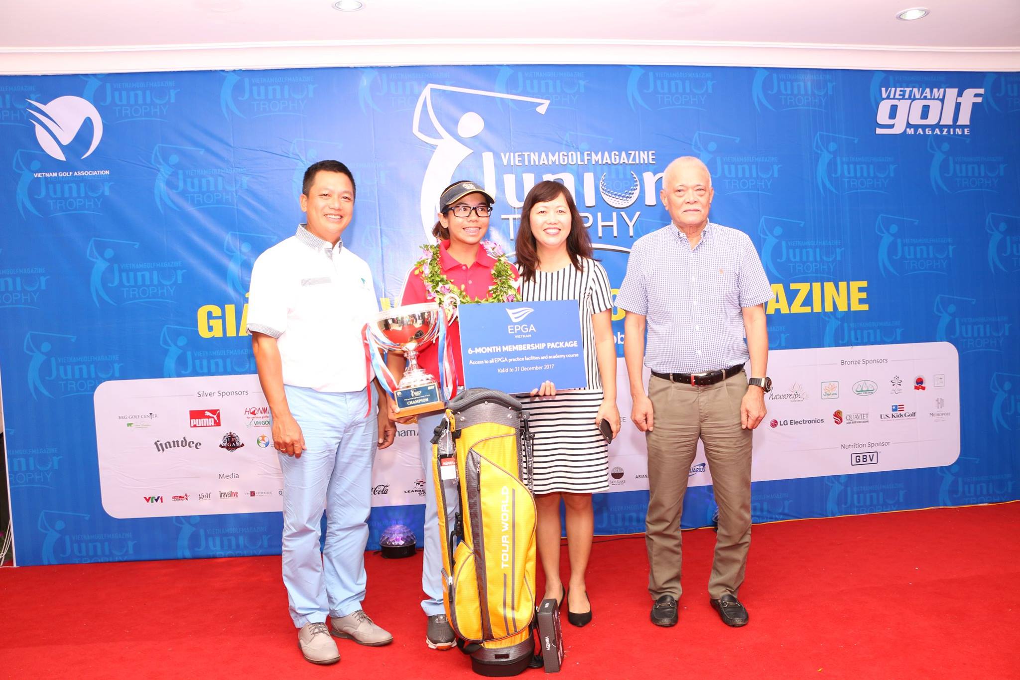 Ruksin Sitradatanisor ghi 37 điểm Stable Ford tại giải Vietnam Golf Magazine Junior Trophy 2016