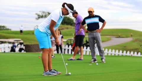 VJO 2017: Lần đầu tiên golfer được sử dụng caddy riêng