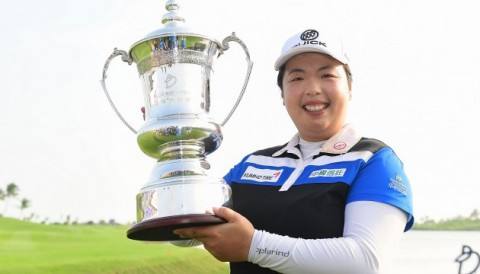 Shanshan Feng đưa Trung Quốc lên đỉnh thế giới