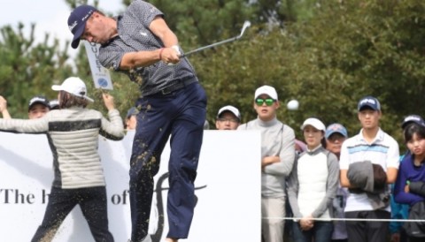 Justin Thomas đánh 63 gậy vòng 1 The CJ Cup