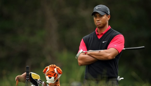 Tiger Woods: Bóng golf ngày nay bay quá xa, sân 8000 yards cũng bình thường với các PRO
