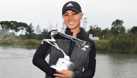 Có danh hiệu LPGA TOUR thứ 2, phóng viên hỏi Danielle Kang một câu cực xoáy