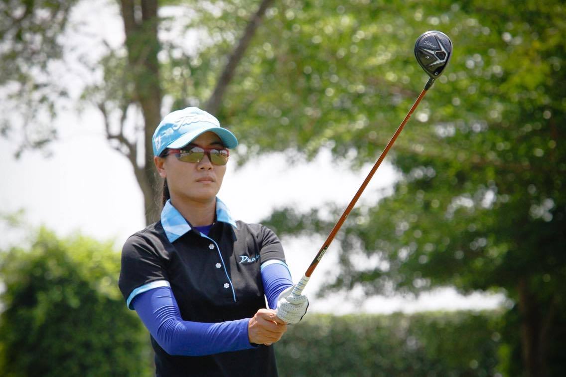 Nữ golfer nhà nghề Tăng Thị Nhung trở về Việt Nam thực hiện giấc mơ giảng dạy golf của mình