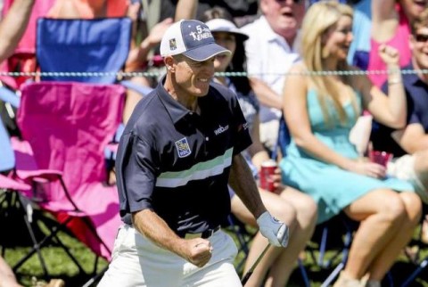 Ảnh đẹp tuần 18/2014: Giải Wells Fargo Championships