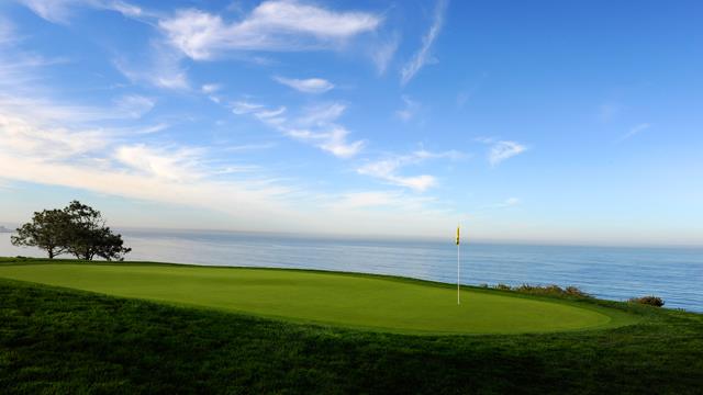 Vietnamgolfnews: Farmers Insurance Open & Torrey Pines Golf Course