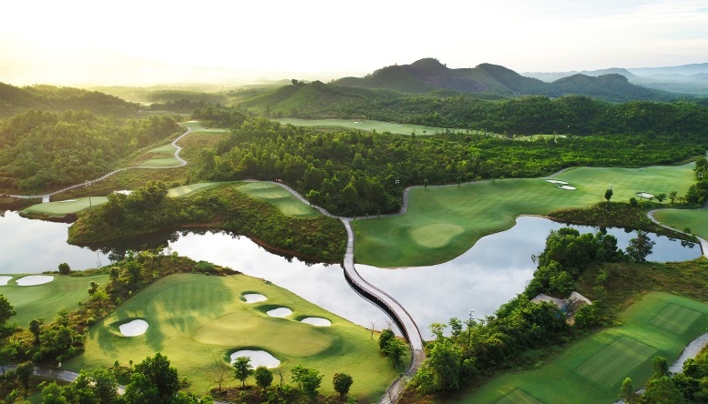 Vượt qua nhiều đối thủ, Bà Nà Hills Golf Club nhận giải Sân Golf Tốt Nhất Châu Á 2018