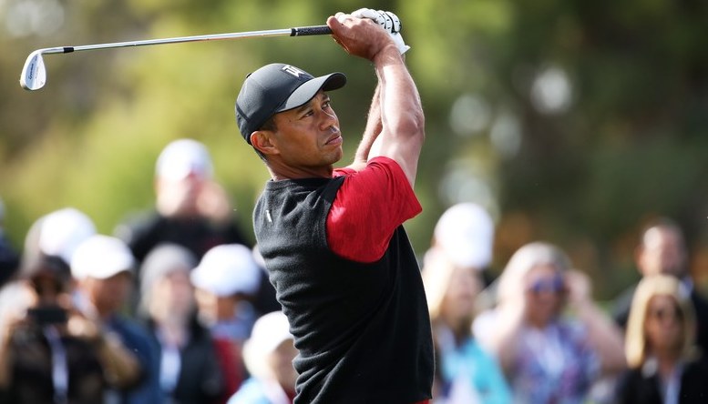 Tiger Woods có điểm hole-in-one thứ 20 sau hai thập kỷ