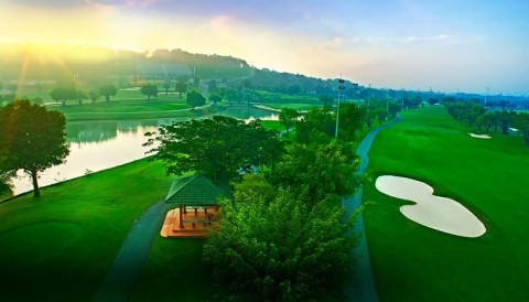 Sân golf Long Thành đăng cai đồng thời hai giải đấu đối kháng của VGA