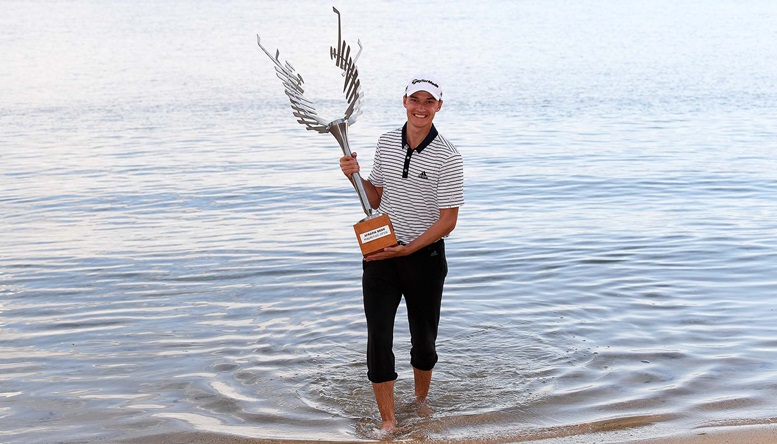 Hojgaard, 18 tuổi, trở thành tay golf trẻ thứ 3 lịch sử European Tour lên ngôi vô địch