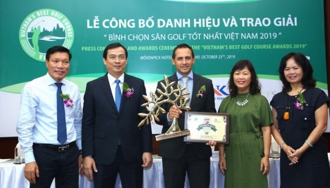 Laguna Lăng Cô là sân golf tốt nhất Việt Nam 2019