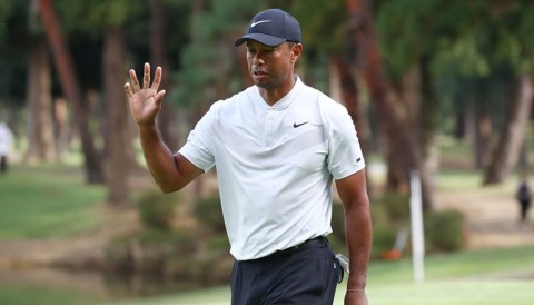 Zozo Championship 2019: Tiger Woods duy trì ngôi đầu sau vòng đấu thứ hai đánh 64 gậy