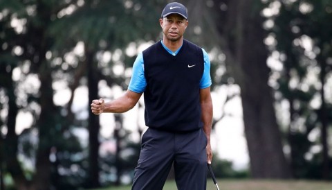 Tiger Woods duy trì ngôi đầu với cách biệt 3 gậy trước vòng chung kết Zozo Championship 