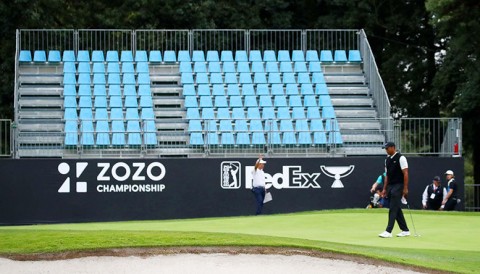 Không khán giả, không tiếng vỗ tay trong ngày Tiger Woods dẫn đầu solo tại ZOZO Championship