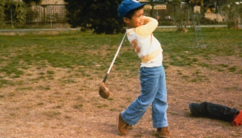 Khi 3 tuổi, Tiger Woods hoàn thành 9 hố golf với 48 gậy. Còn bạn thì sao?