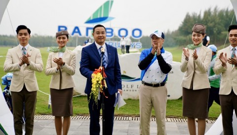 Khai mạc giải golf chinh phục HIO "khủng'' cùng Bamboo Airways 2020 - Chuyến bay mùa xuân