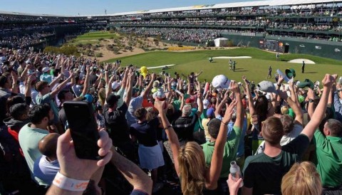 Hố 16 TPC Scottsdale: Đấu trường Coliseum của làng golf thế giới