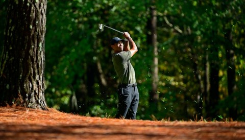 The Masters 2020: Tiger Woods mở màn bogey free 68 gậy
