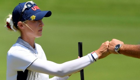 Nelly Korda áp sát ngôi đầu - Golf nữ Olympic nguy cơ huỷ vòng 4