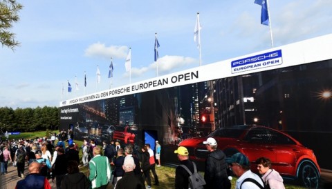 Porsche European Open lùi 2 ngày, giảm 1 vòng đấu