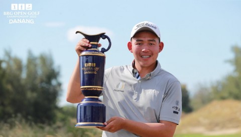 Golfer swing 'hất tung người' vô địch BRG Open Golf Championship 2022