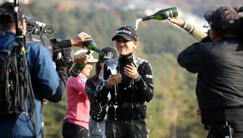 Lydia Ko vô địch BMW Ladies Championship với danh hiệu LPGA thứ 18