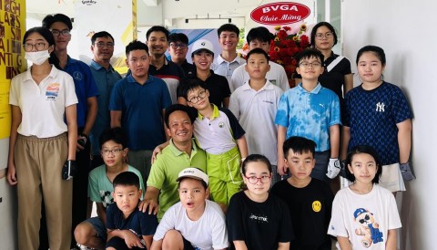 HLV Ngô Bảo Nghi chung tay cùng BVGA khai giảng lớp học hè cho trẻ em