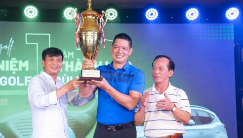 MC Diễn viên Bình Minh vô địch giải sinh nhật 1 năm CLB Golf Họ Bùi miền Nam