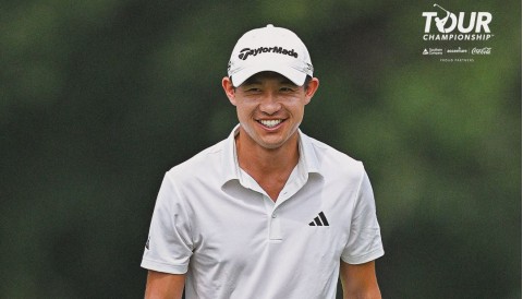 Collin Morikawa đánh 61 gậy âm 9 để vươn lên ngôi đầu Tour Championship