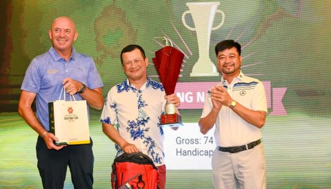 Golfer Hoàng Ngọc Quý vô địch giải Swing For Happy Tết