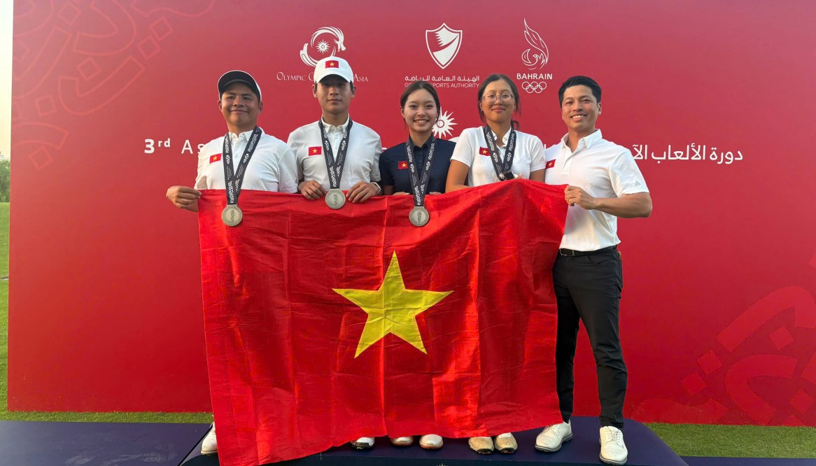 Cú đúp huy chương lịch sử của golf trẻ Việt Nam trên đấu trường châu Á