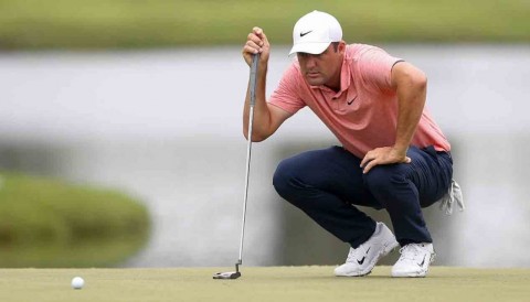 Bí quyết đọc điểm break khi putt bóng của Scottie Scheffler