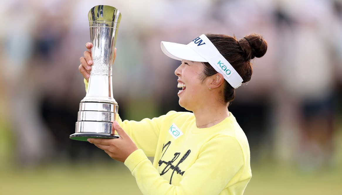 Buổi tập đêm sinh nhật giúp Miyu Yamashita giành danh hiệu major đầu tiên tại AIG Womens Open