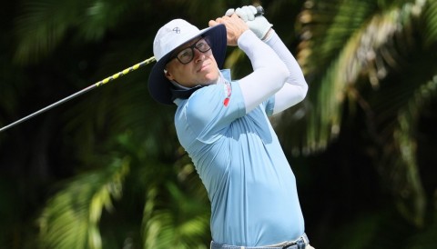Tay golf 5 lần vô địch PGA Tour Ben Crane tự truất quyền thi đấu