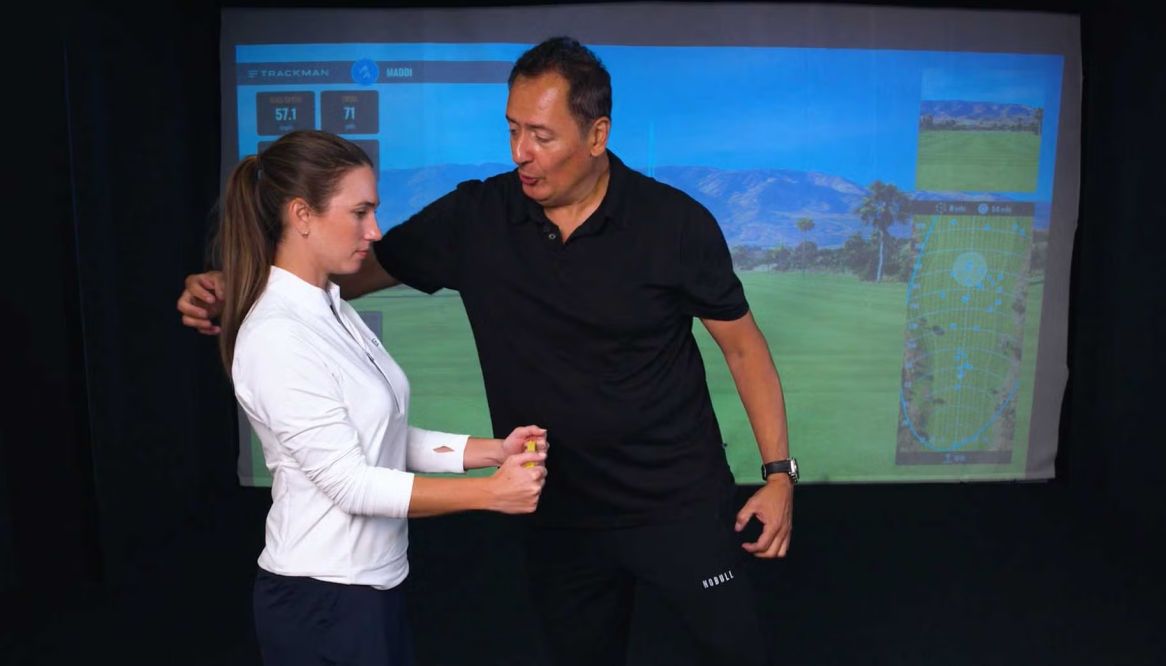 3 bài tập đơn giản giúp golfer bảo vệ vai