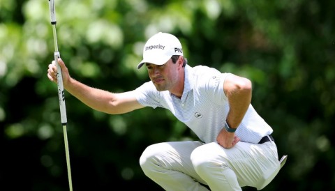 2 tay golf bị truất quyền thi đấu vì lỡ 'phím gậy' đánh cho nhau