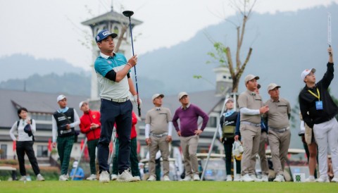 VGA Union Cup - Foursomes mở màn: Miền Bắc dẫn 3 -1 