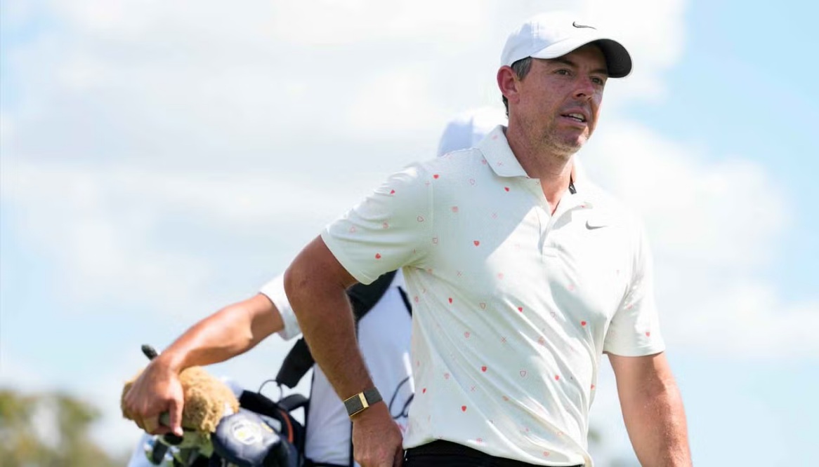 Vì sao Rory McIlroy đau lưng nhẹ nhưng lại rút lui ngay ở API?