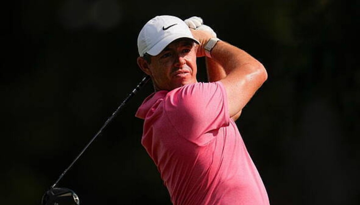 Rory McIlroy thừa nhận đã hình thành những thói quen xấu trong cú swing