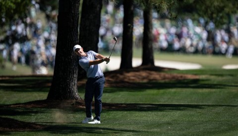 Vòng 3 Masters 2026: Rory McIlroy mất kiểm soát cú đánh như thế nào?