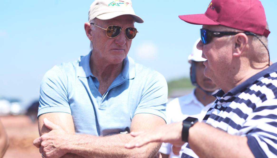 LIV Golf tìm CEO thay Greg Norman