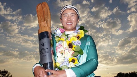 Amy Yang vượt qua Hee Kyung Seo sau loạt playoff tại giải LPGA KEB·HanaBank Championship