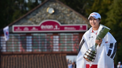 Hyo Joo Kim lên ngôi giải The Evian Championship 2014