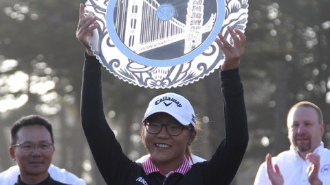 Tài năng trẻ Lydia Ko vô địch Swinging Skirts LPGA Classic