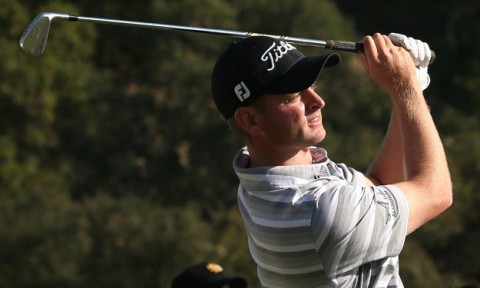 Trong túi golf của Merrick có gì?