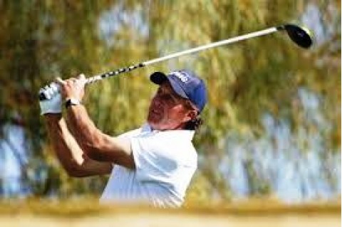 Vòng 3 Phoenix Open: Catch me if you can