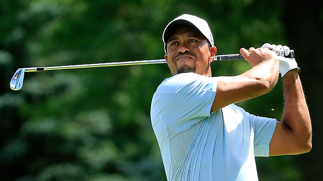 Vòng 3 WGC Bridgestone Invitational: Tiger Woods tiếp tục dẫn đầu với -15 gậy