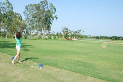Tư cách golf chuyên nghiệp