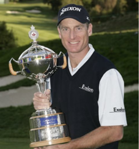 Harrington thất bại trước Jim Furyk ở vòng playoff tại giải PGA Grand Slam 